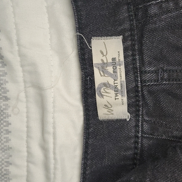 Free people denim skirt - Picture 2 of 3